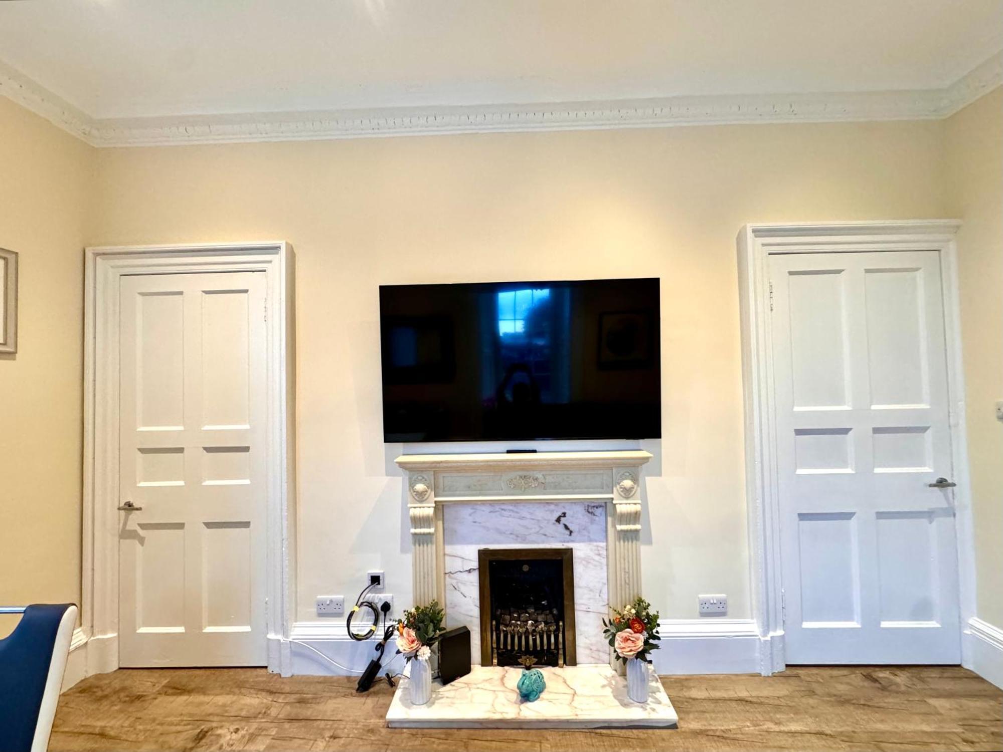 Georgian Luxury Apartment - Superfast Wifi - Parking Available Appartement