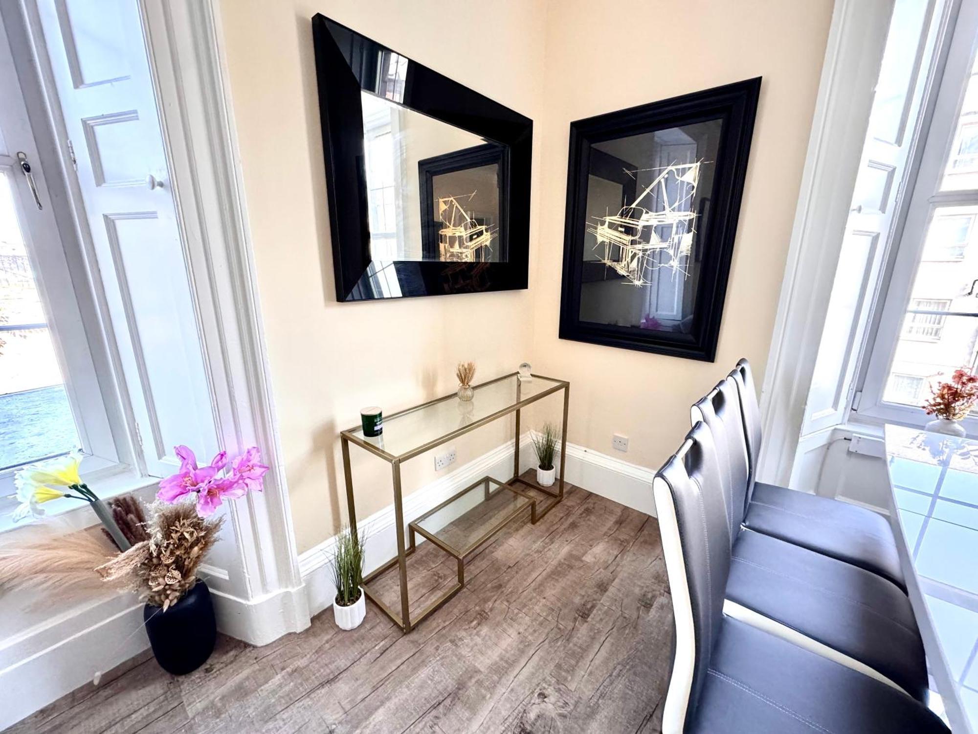 Georgian Luxury Apartment - Superfast Wifi - Parking Available Appartement *